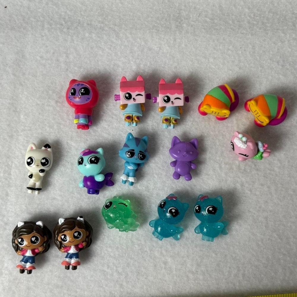 Gabby's Dollhouse Mini Figures Mixed Lot of 15+ Replacement Toys‎ DreamWorks